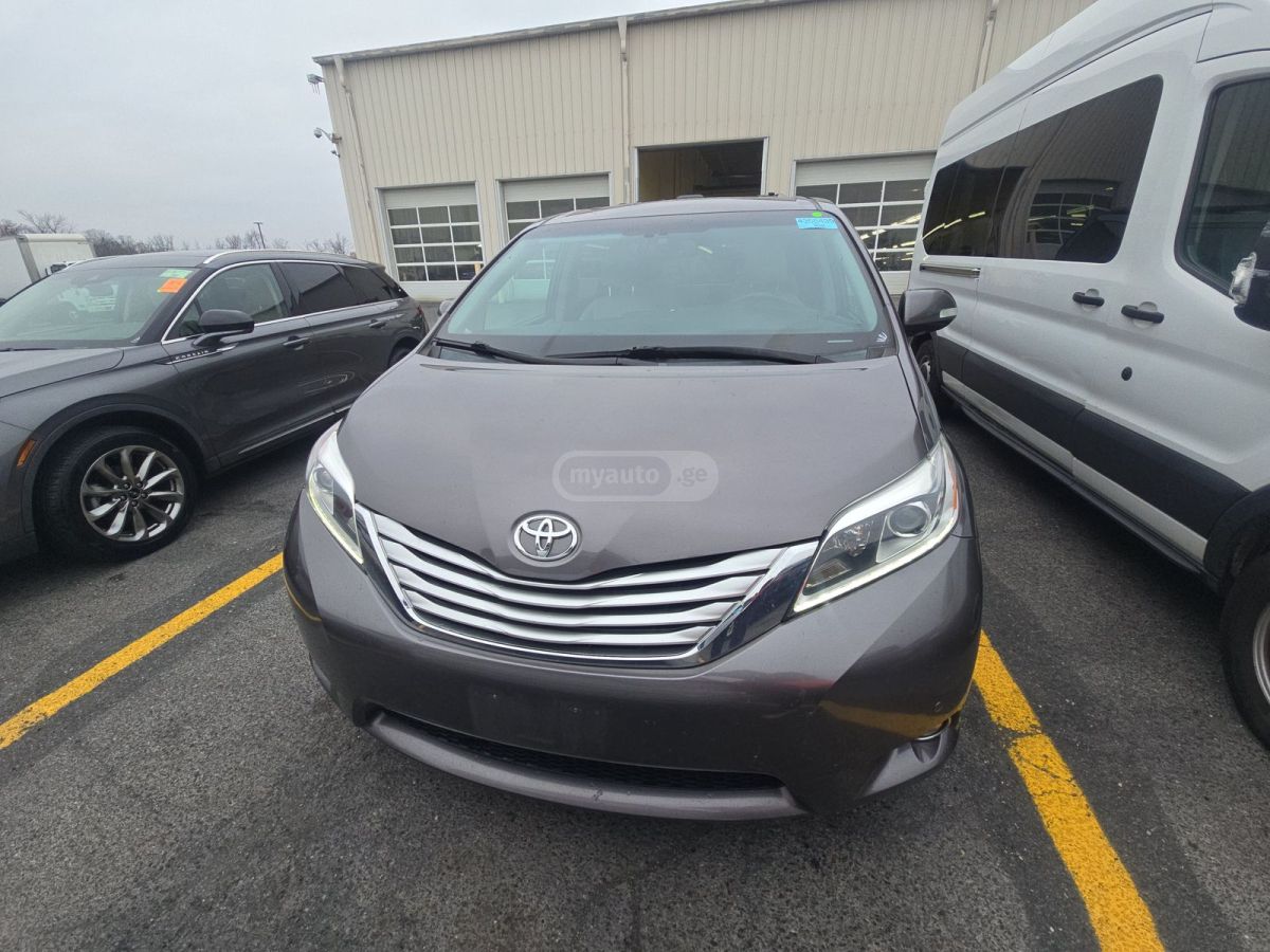 Toyota Sienna