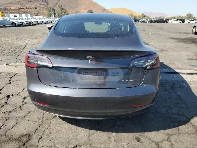 Tesla Model 3 2021 — photo 2