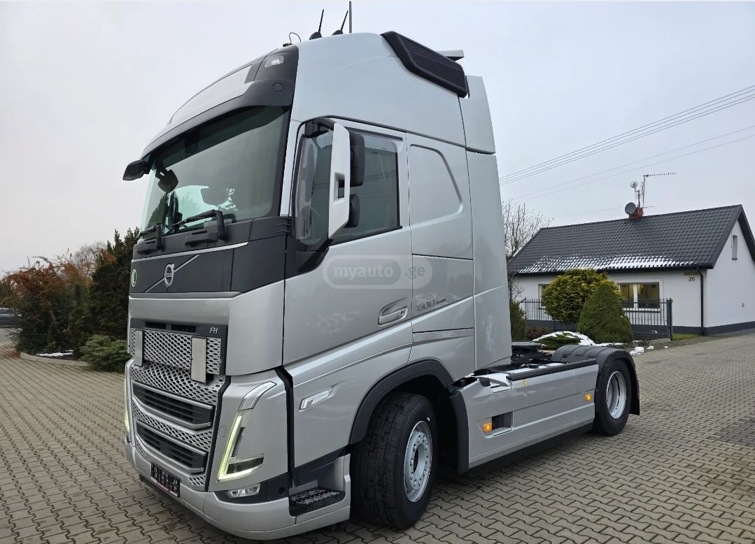 Volvo FH13 2022 — photo 2