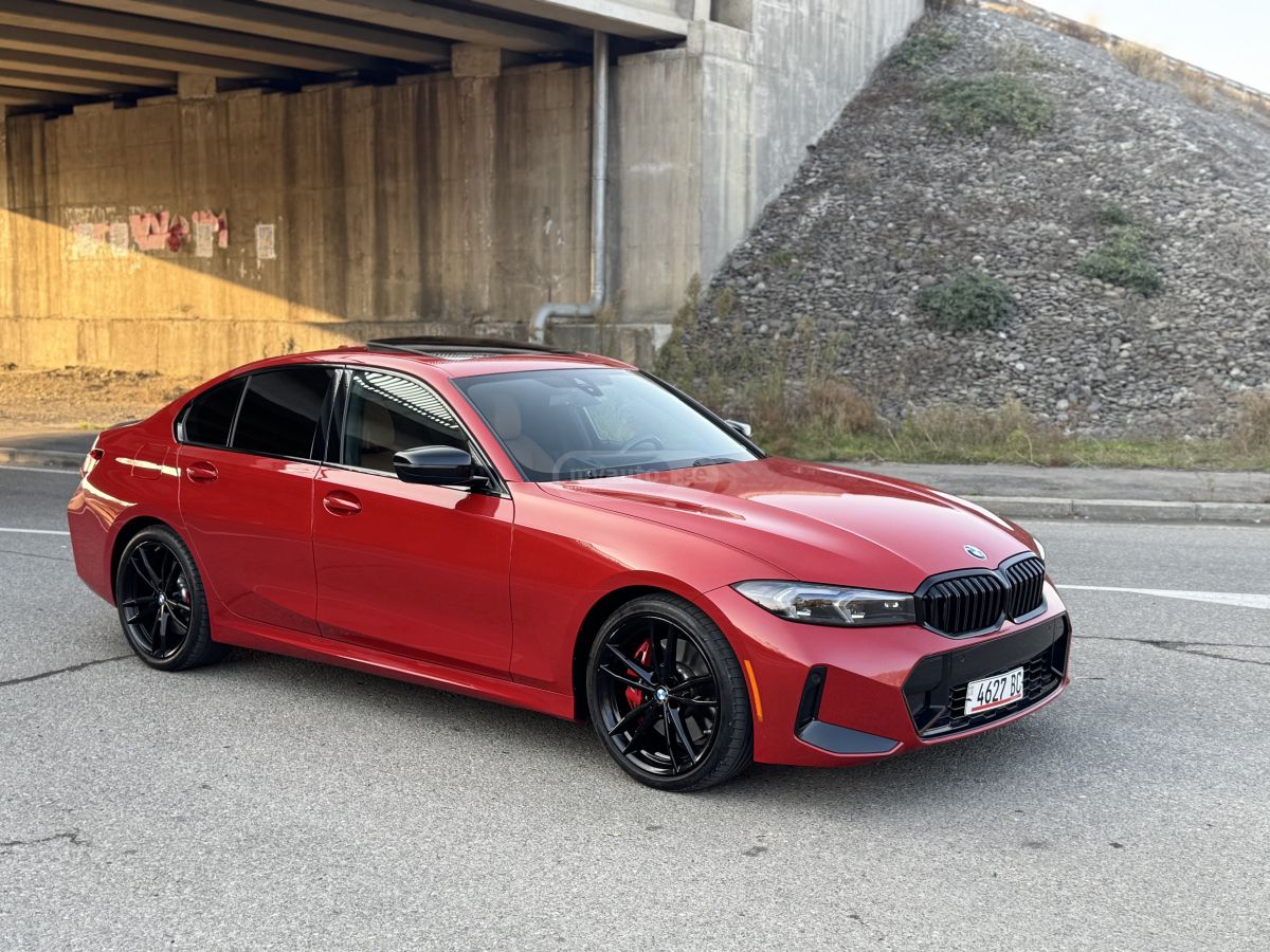 BMW 330