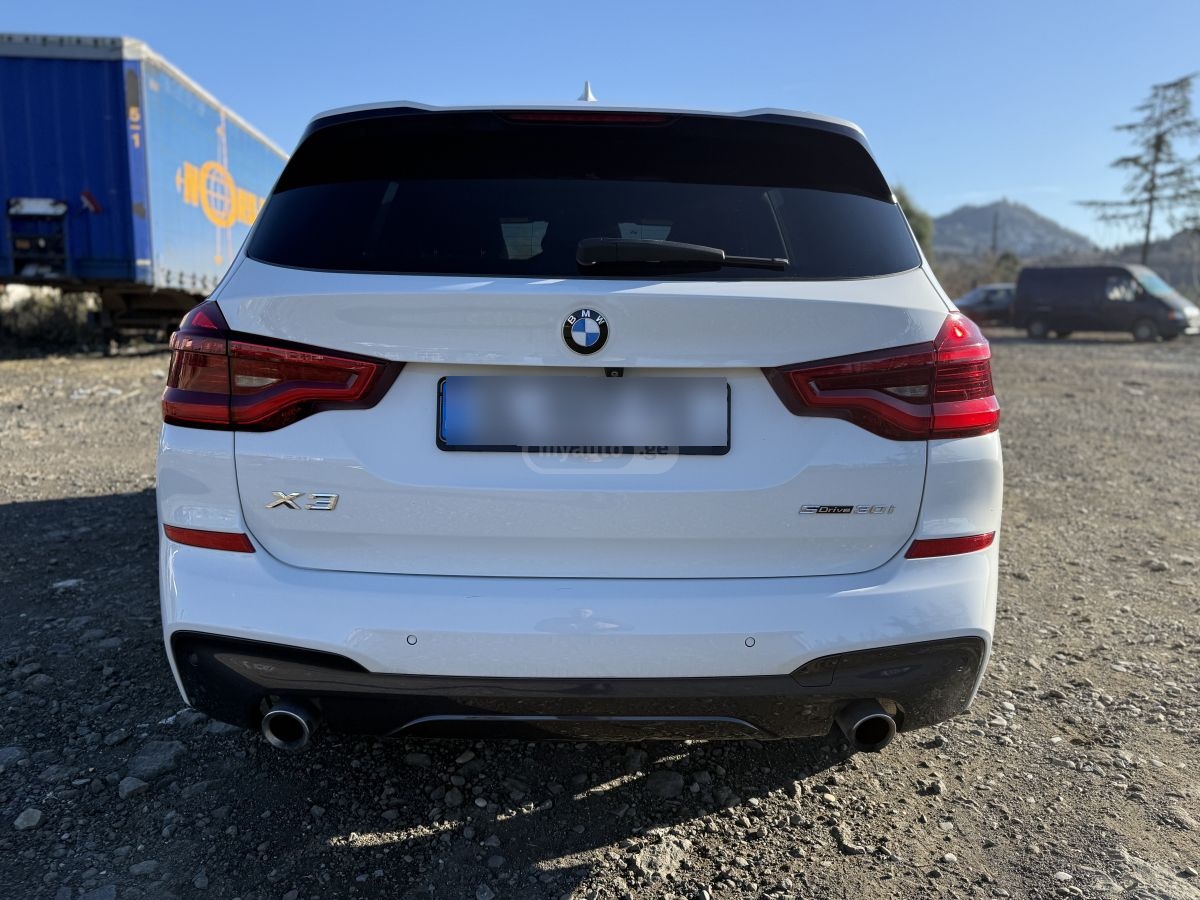 BMW X3 2018 — photo 2