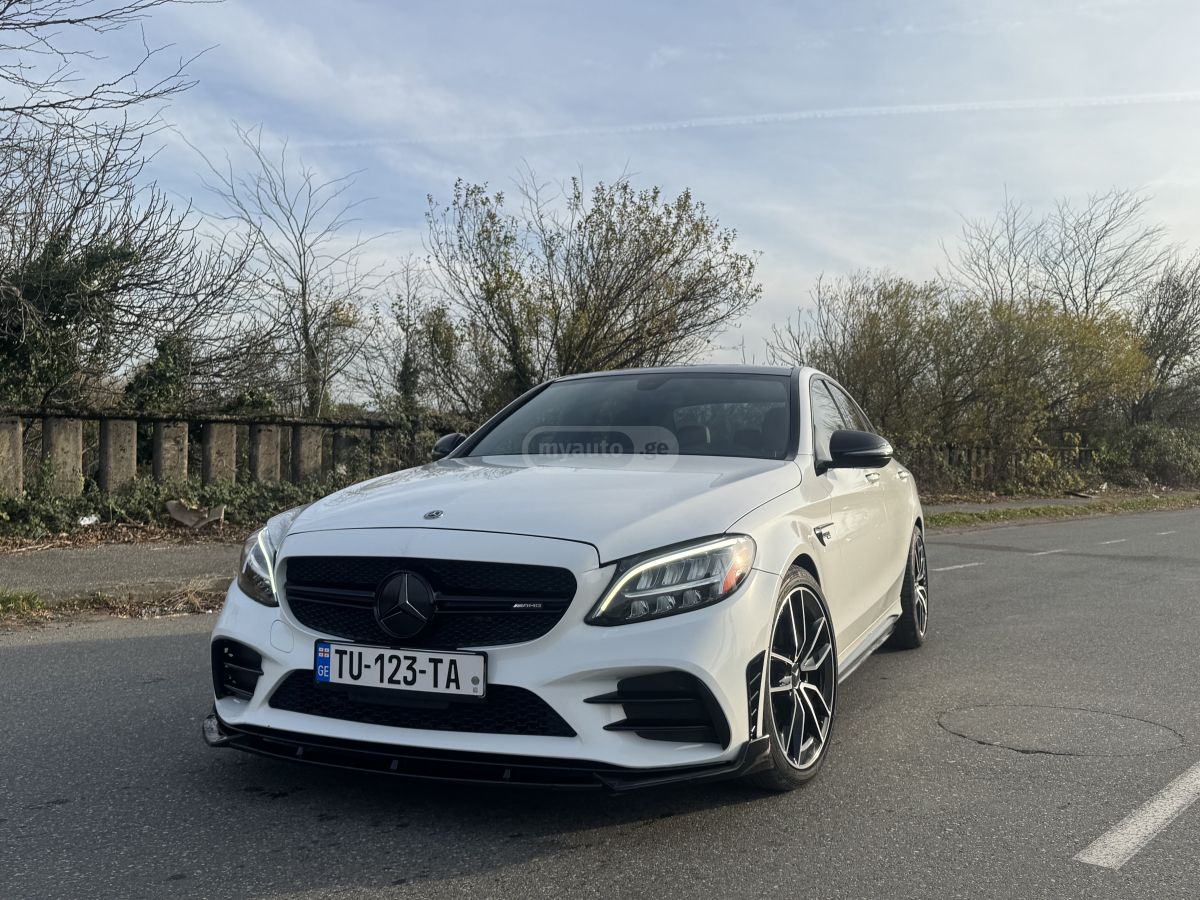 Mercedes-Benz C 43 AMG 2019 — photo 2