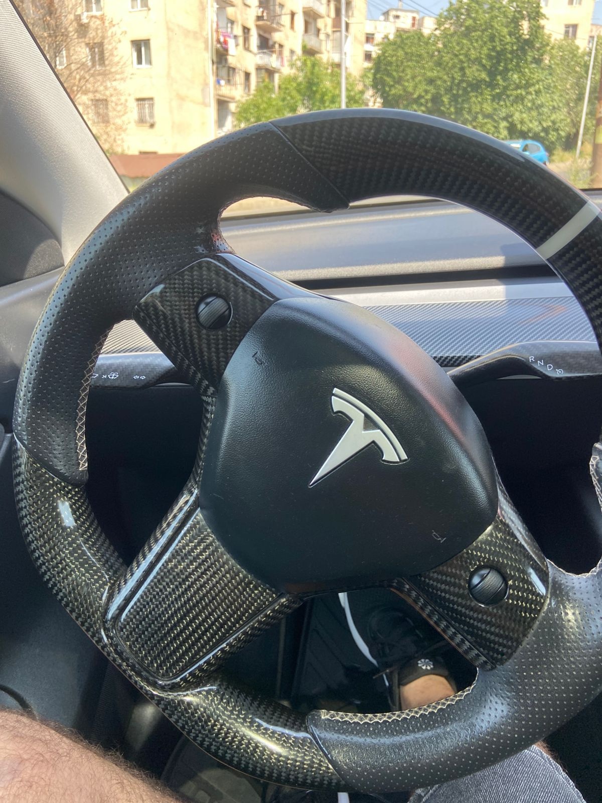 Tesla Model Y 2020 — photo 2