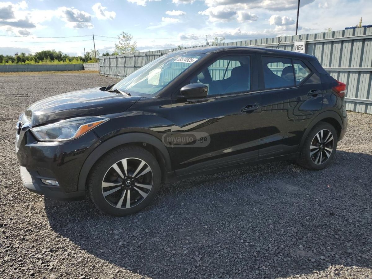 Nissan Kicks 2018 — photo 2