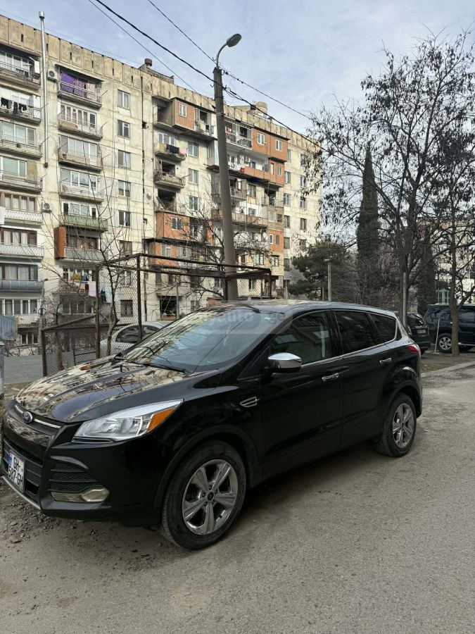 Ford Escape 2014 — photo 2