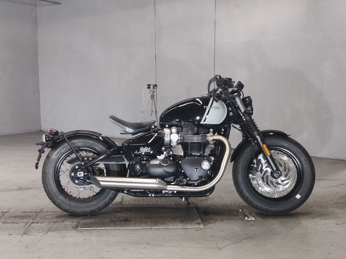 Triumph Bonneville Bobber