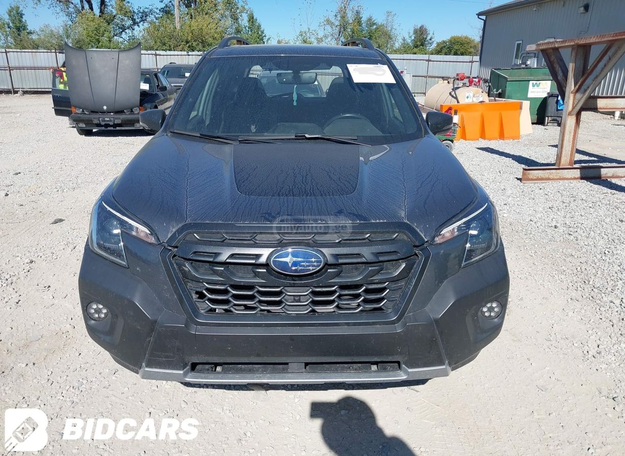 Subaru Forester 2022 — photo 2