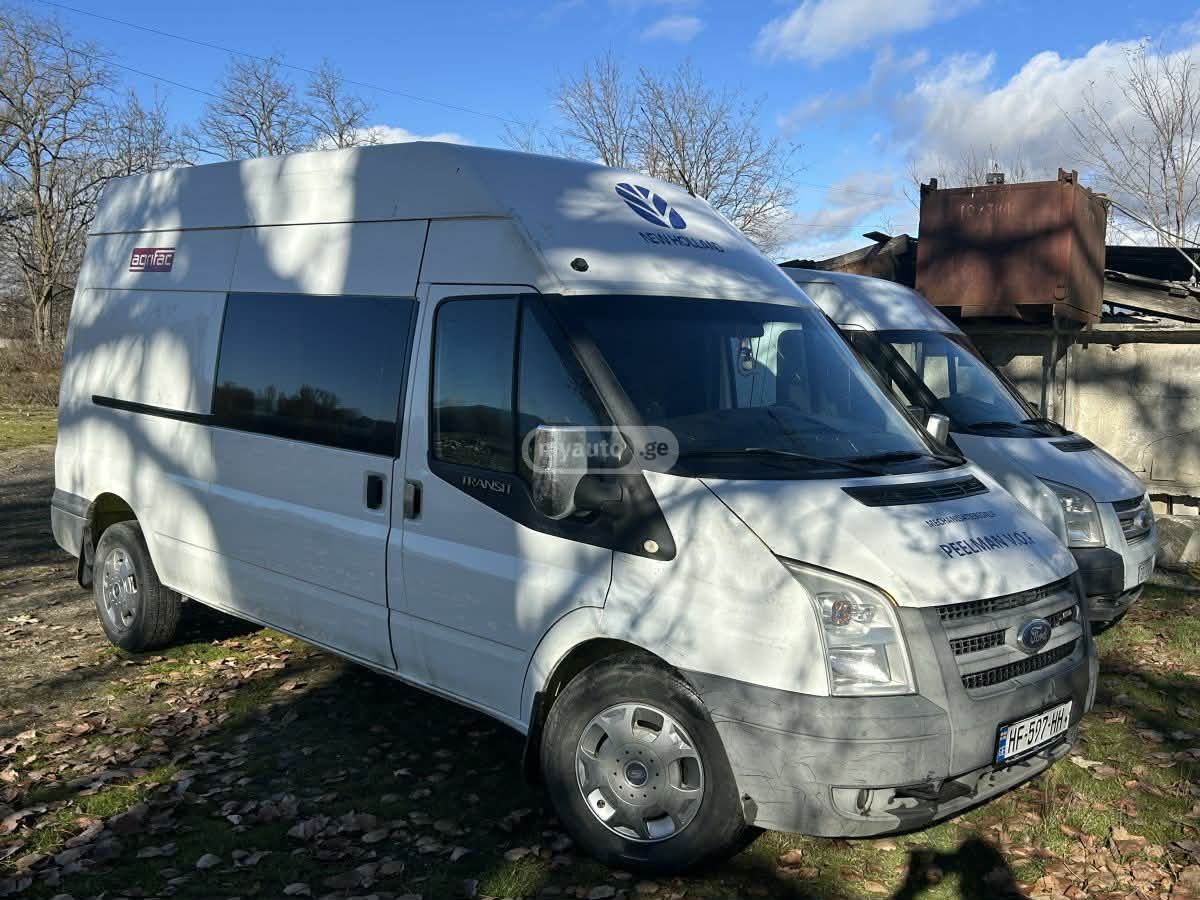 Ford Transit 2006 — photo 2