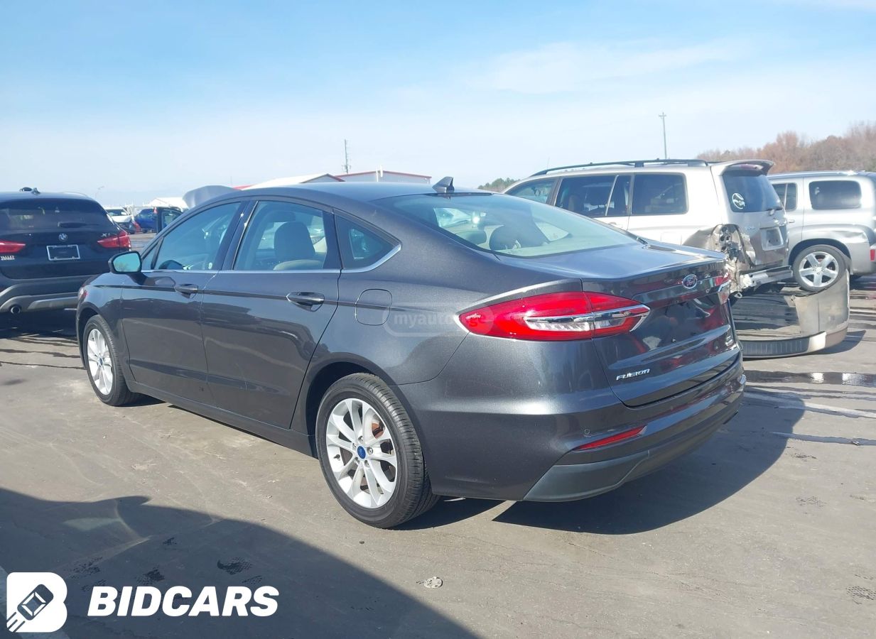 Ford Fusion 2020 — photo 2