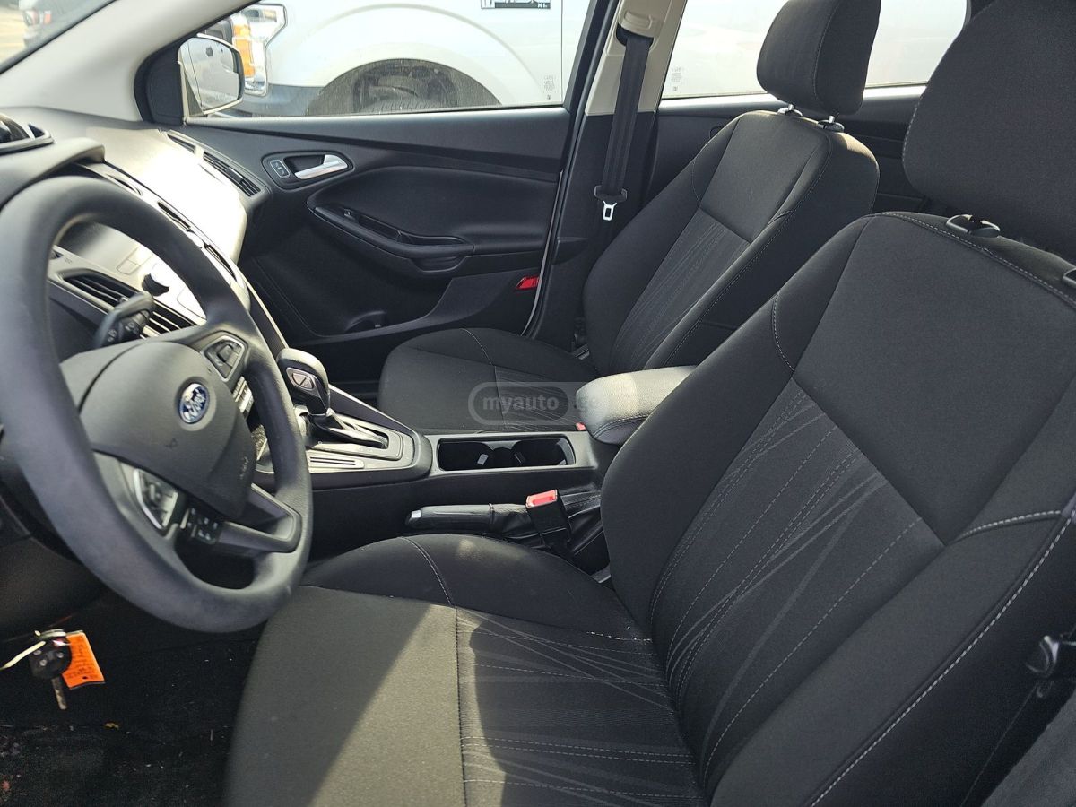 Ford Focus 2018 — photo 2