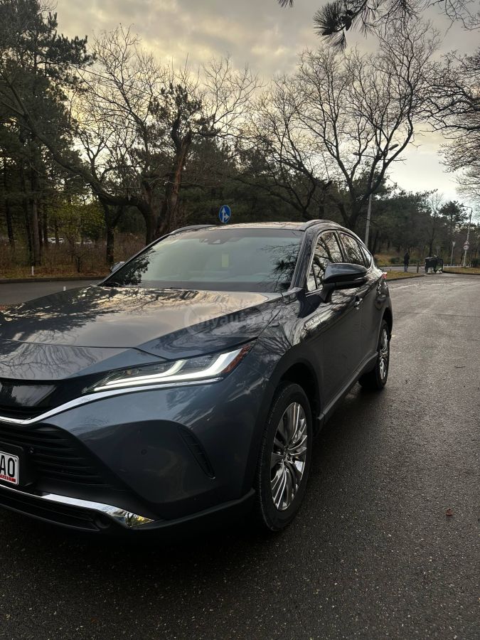 Toyota Venza 2021 — photo 2
