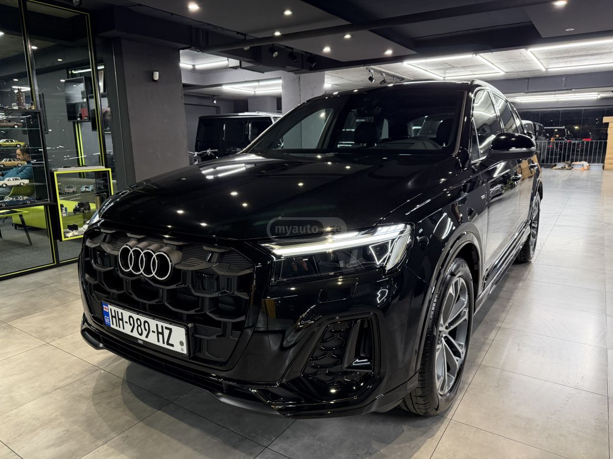 Audi Q7 2025 — photo 2