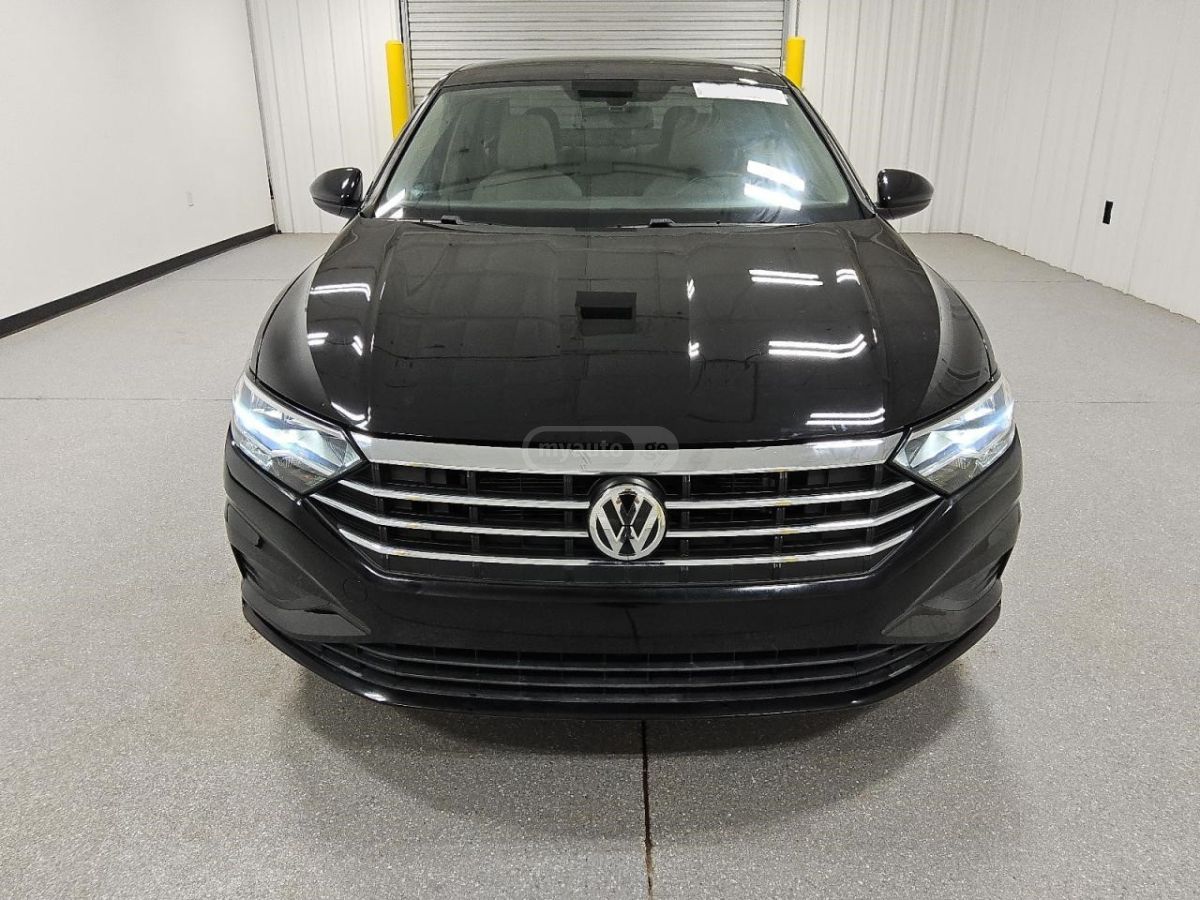 Volkswagen Jetta 2020 — photo 2