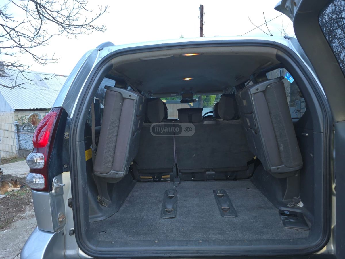 Toyota Land Cruiser Prado 2004 — photo 2
