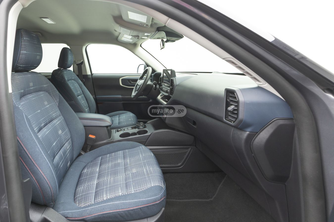 Ford Bronco Sport 2023 — photo 2