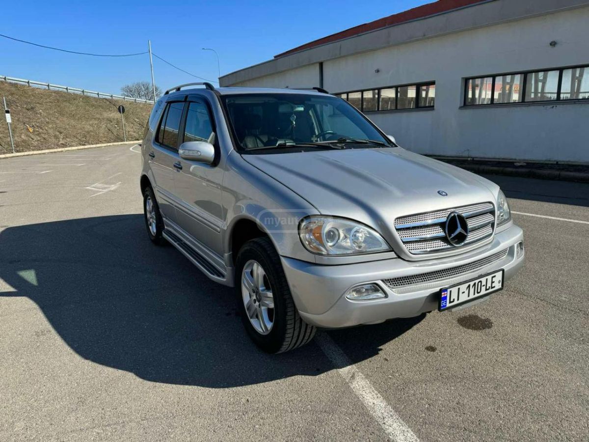 Mercedes-Benz ML 350 2004 — photo 2