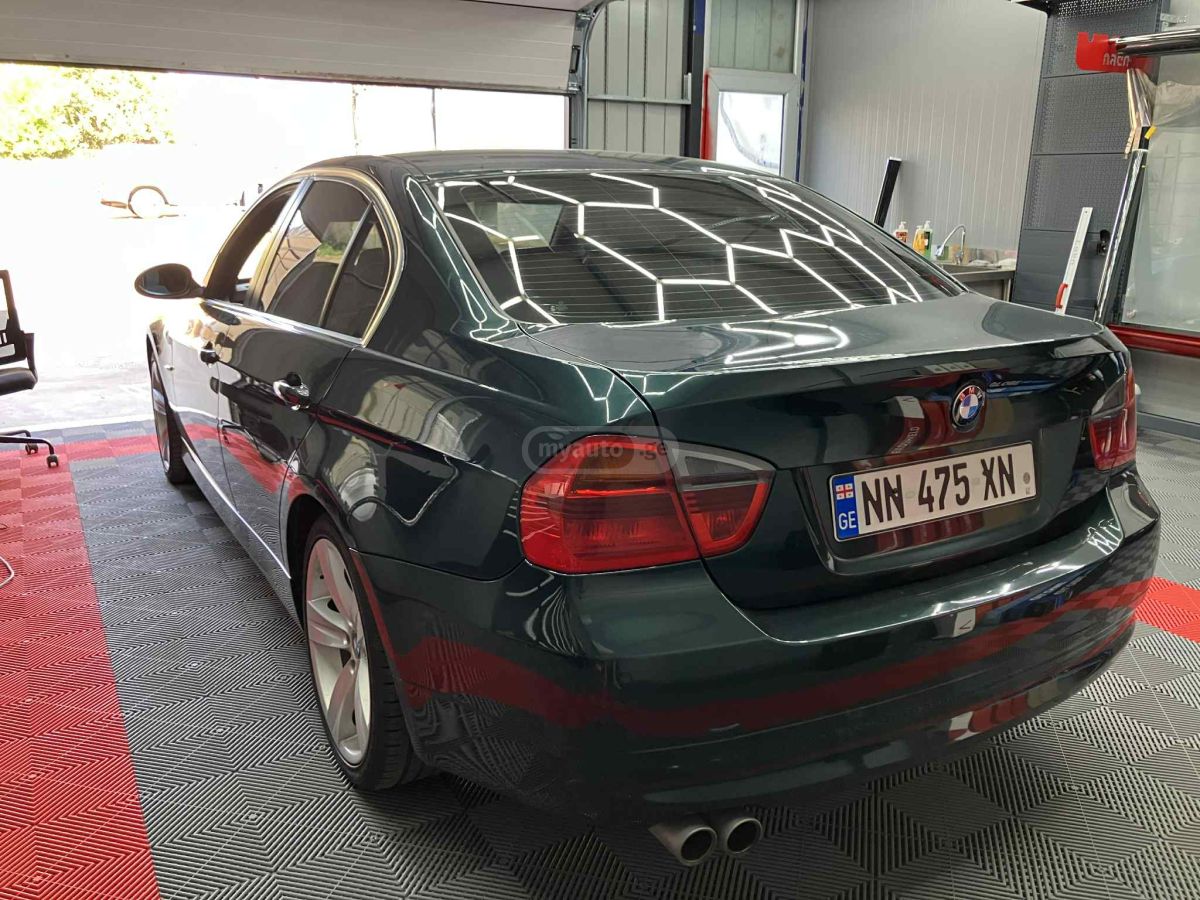 BMW 335 2007 — photo 2