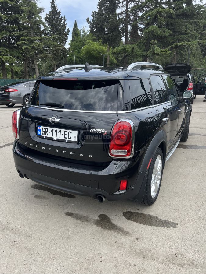 Mini Countryman 2017 — photo 2
