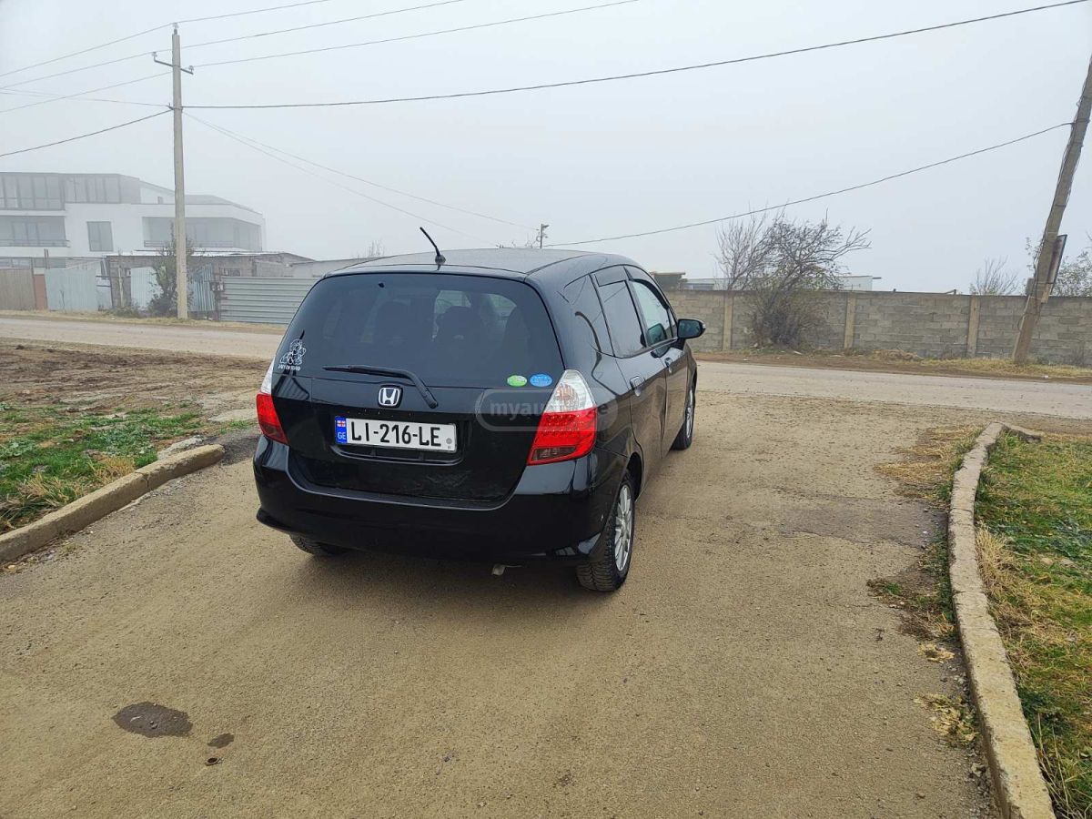 Honda FIT 2006 — photo 2