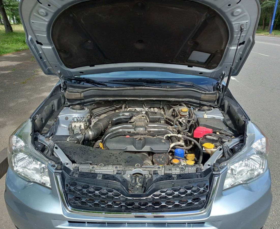Subaru Forester 2015 — photo 2