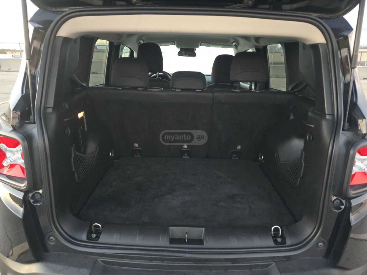 Jeep Renegade 2019 — photo 2