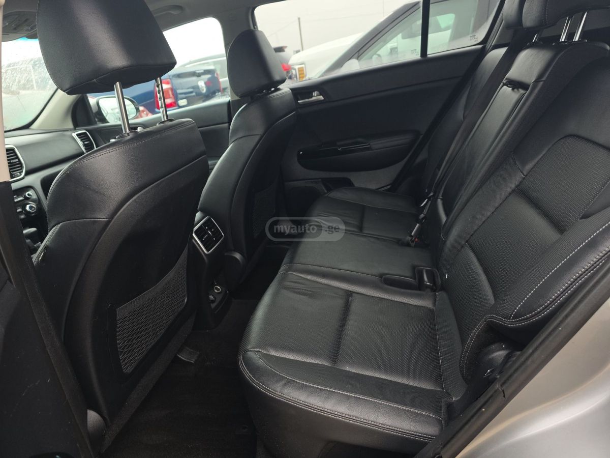 Kia Sportage 2022 — photo 2