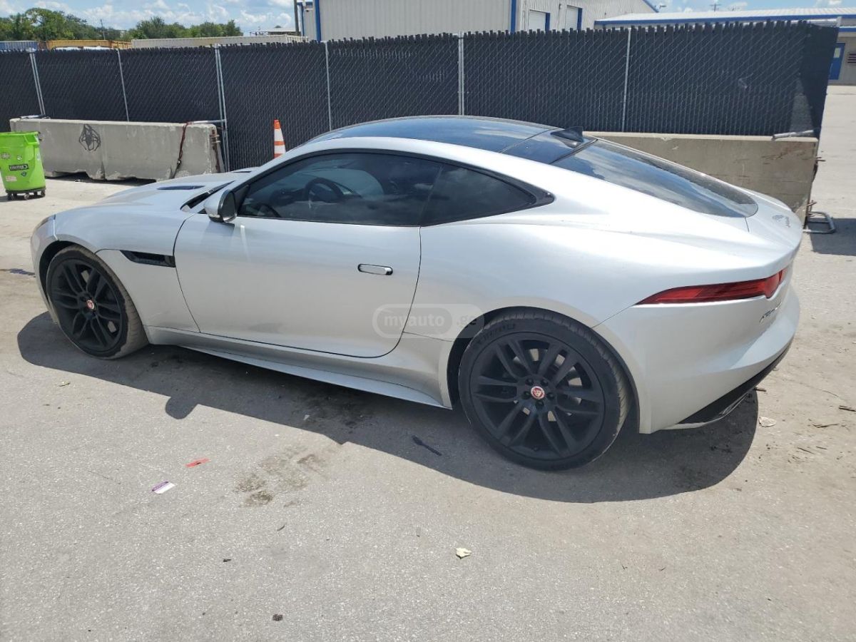 Jaguar F-TYPE 2015 — photo 2