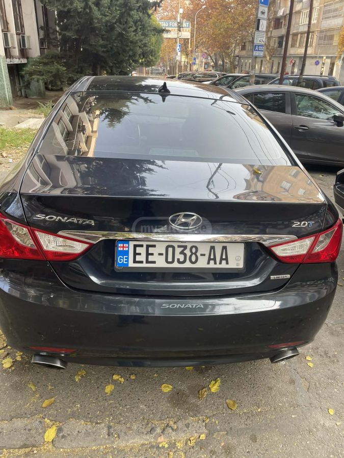 Hyundai Sonata 2012 — photo 2
