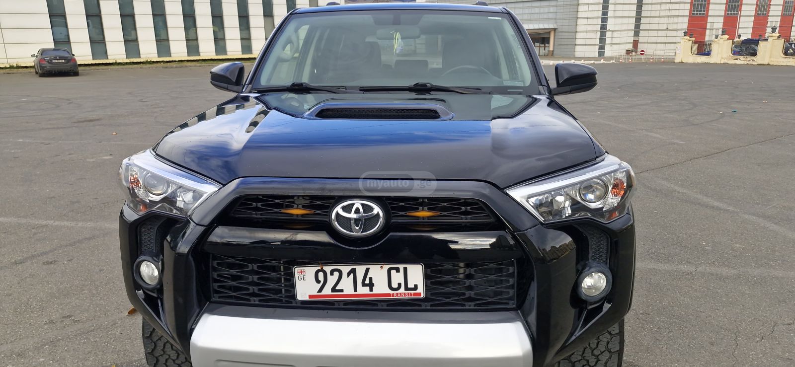 Toyota 4Runner 2017 — photo 2