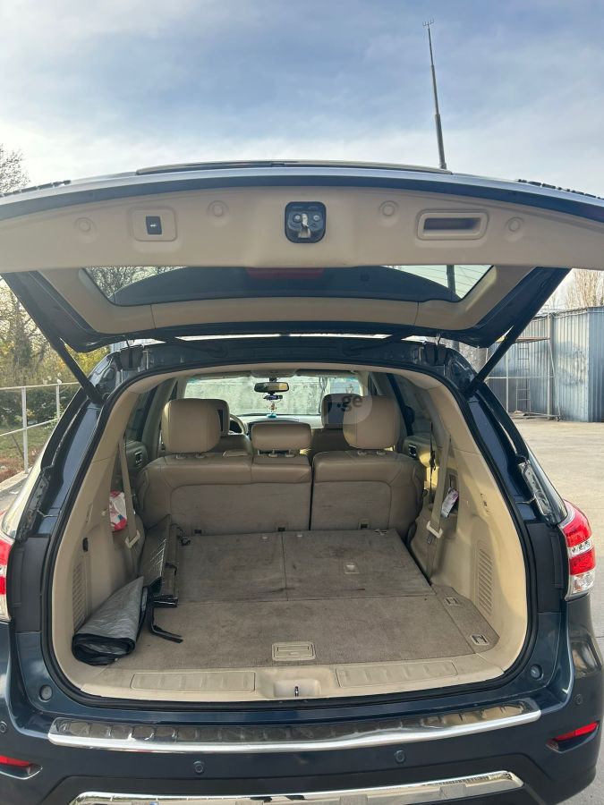 Nissan Pathfinder
