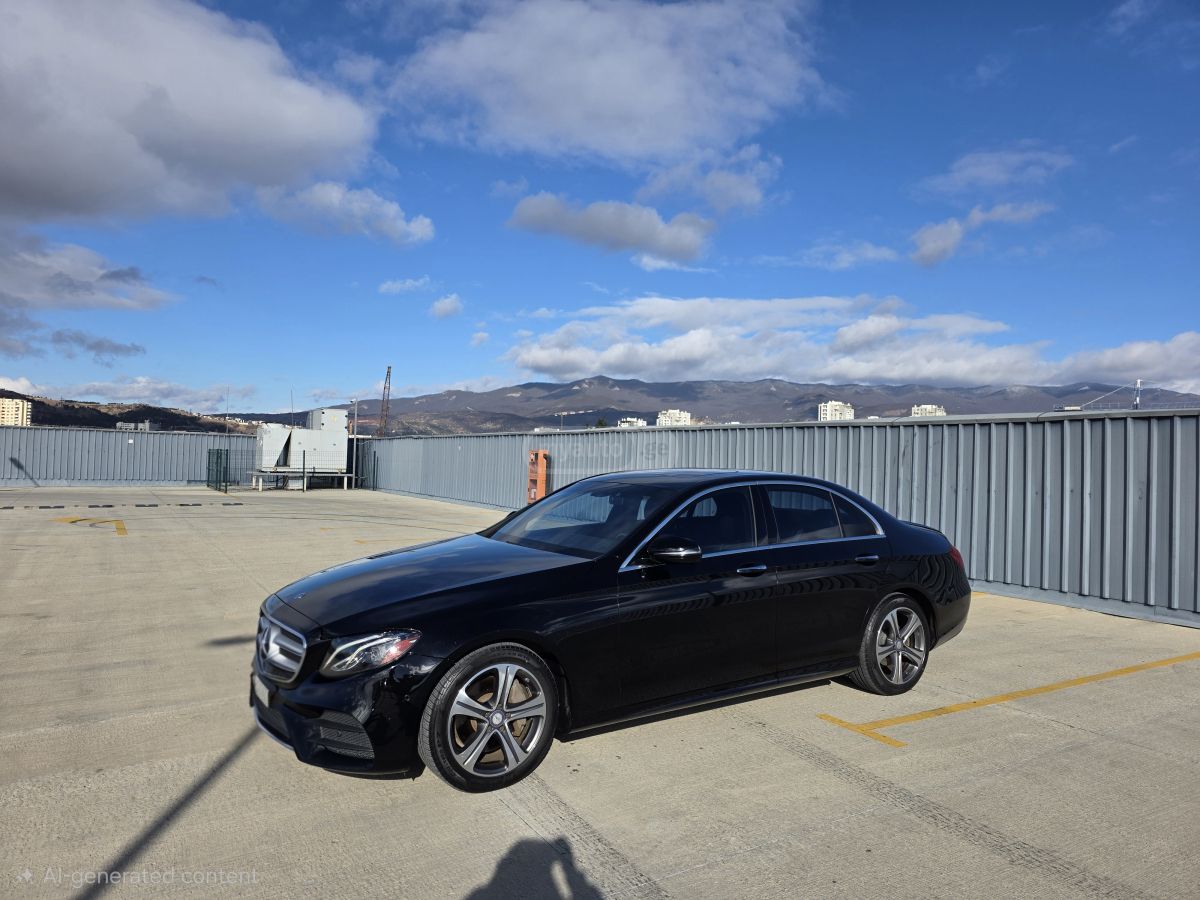 Mercedes-Benz E 300 2016 — photo 2