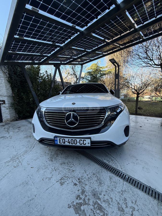 Mercedes-Benz EQC 400 2020 — photo 2
