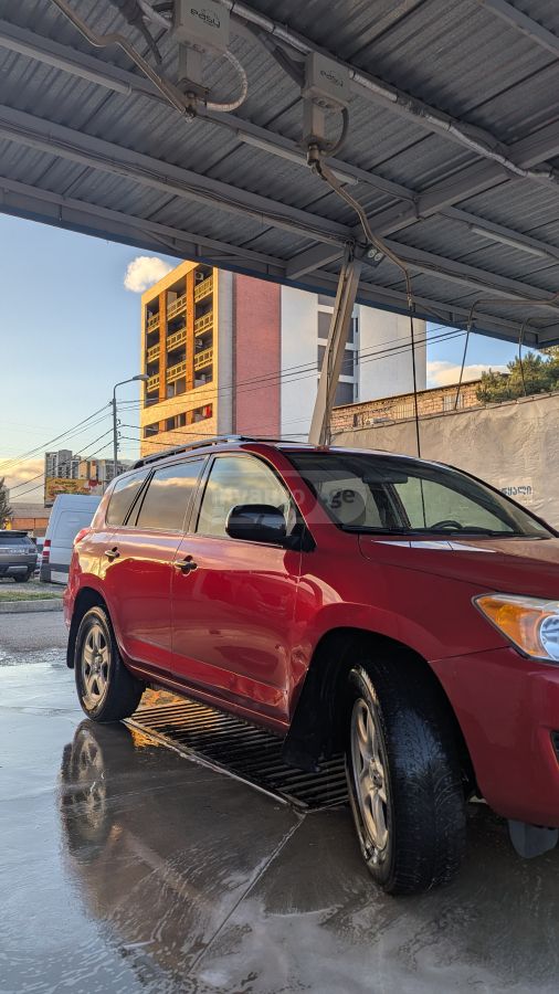 Toyota RAV 4 2012 — photo 2