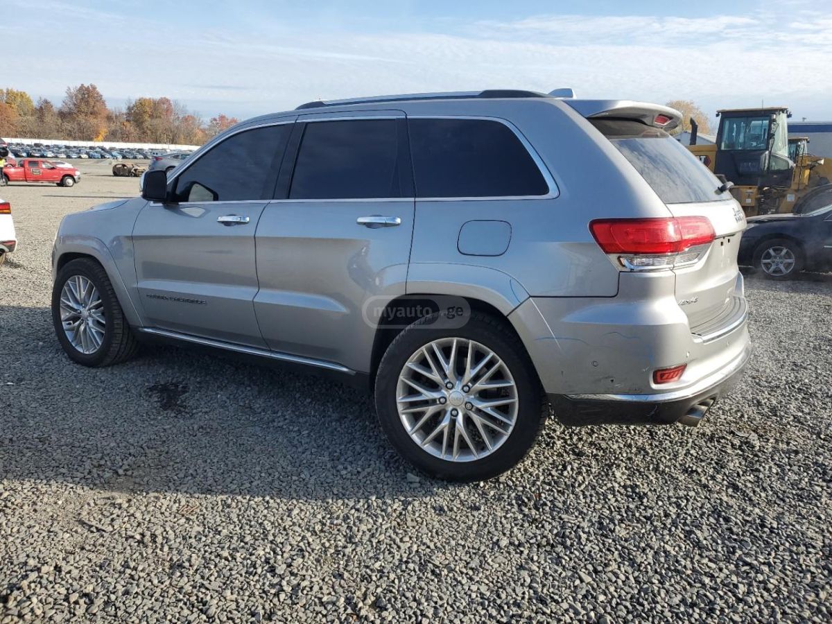 Jeep Grand Cherokee 2018 — photo 2