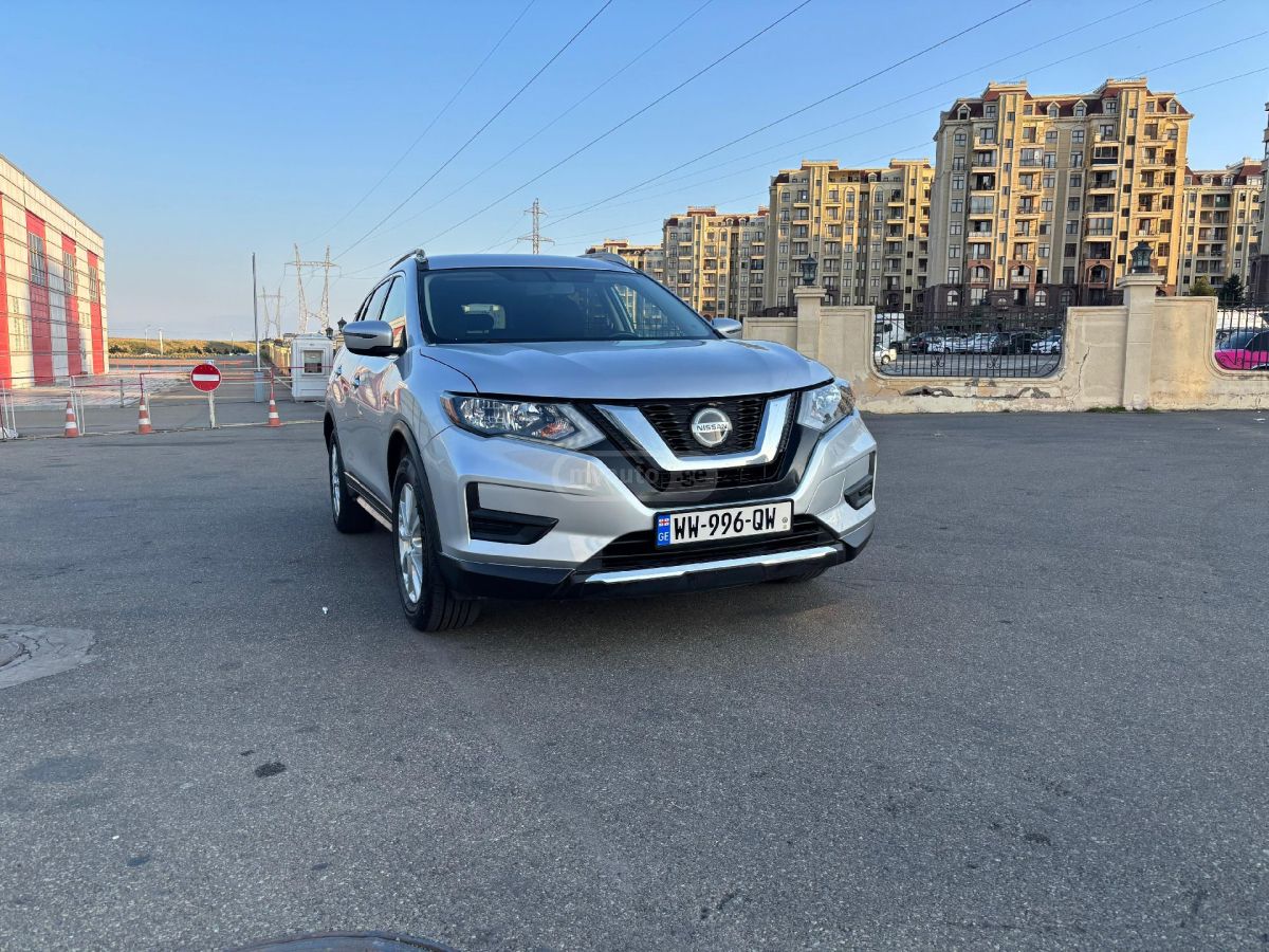 Nissan Rogue 2018 — photo 2