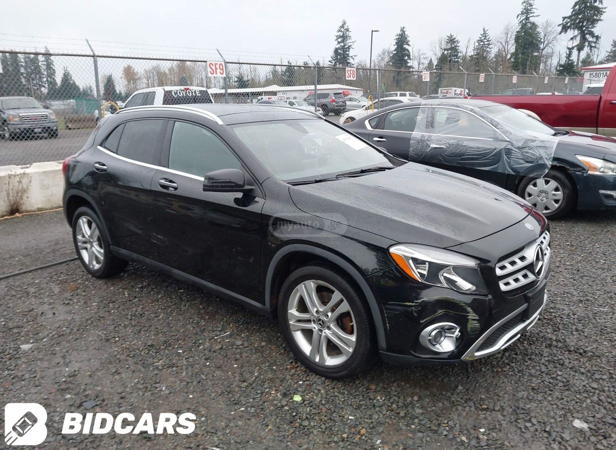 Mercedes-Benz GLA 250