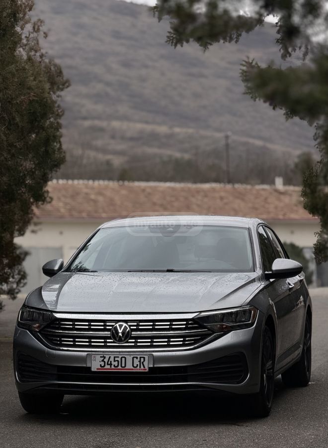 Volkswagen Jetta 2022 — photo 2