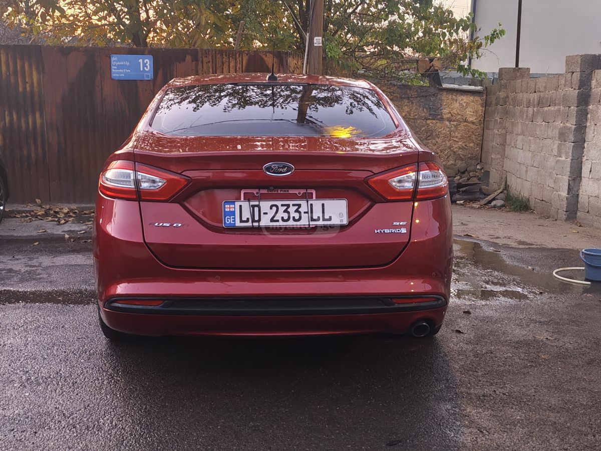 Ford Fusion 2013 — photo 2