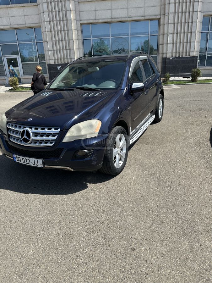 Mercedes-Benz ML 350 2009 — photo 2