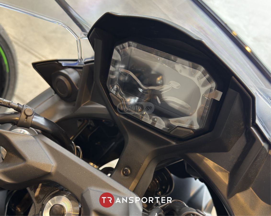 Kawasaki Ninja 650 2025 — photo 2