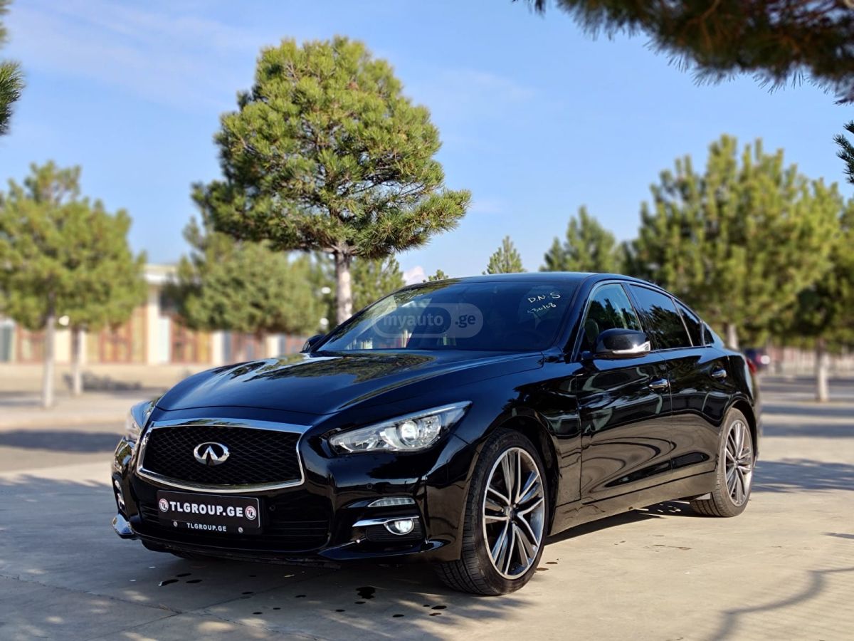 Infiniti Q 50