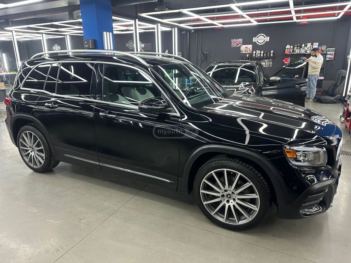 Mercedes-Benz GLB 250 2022 — photo 2