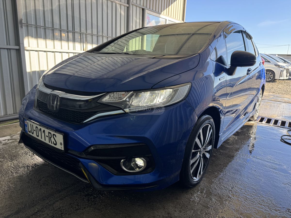 Honda Fit 2019 — photo 2