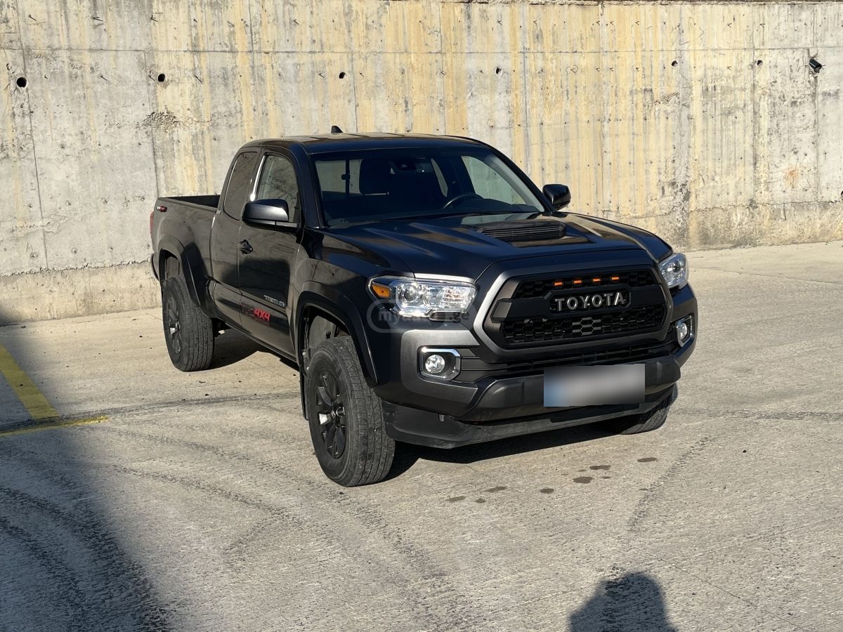 Toyota Tacoma 2022 — photo 2