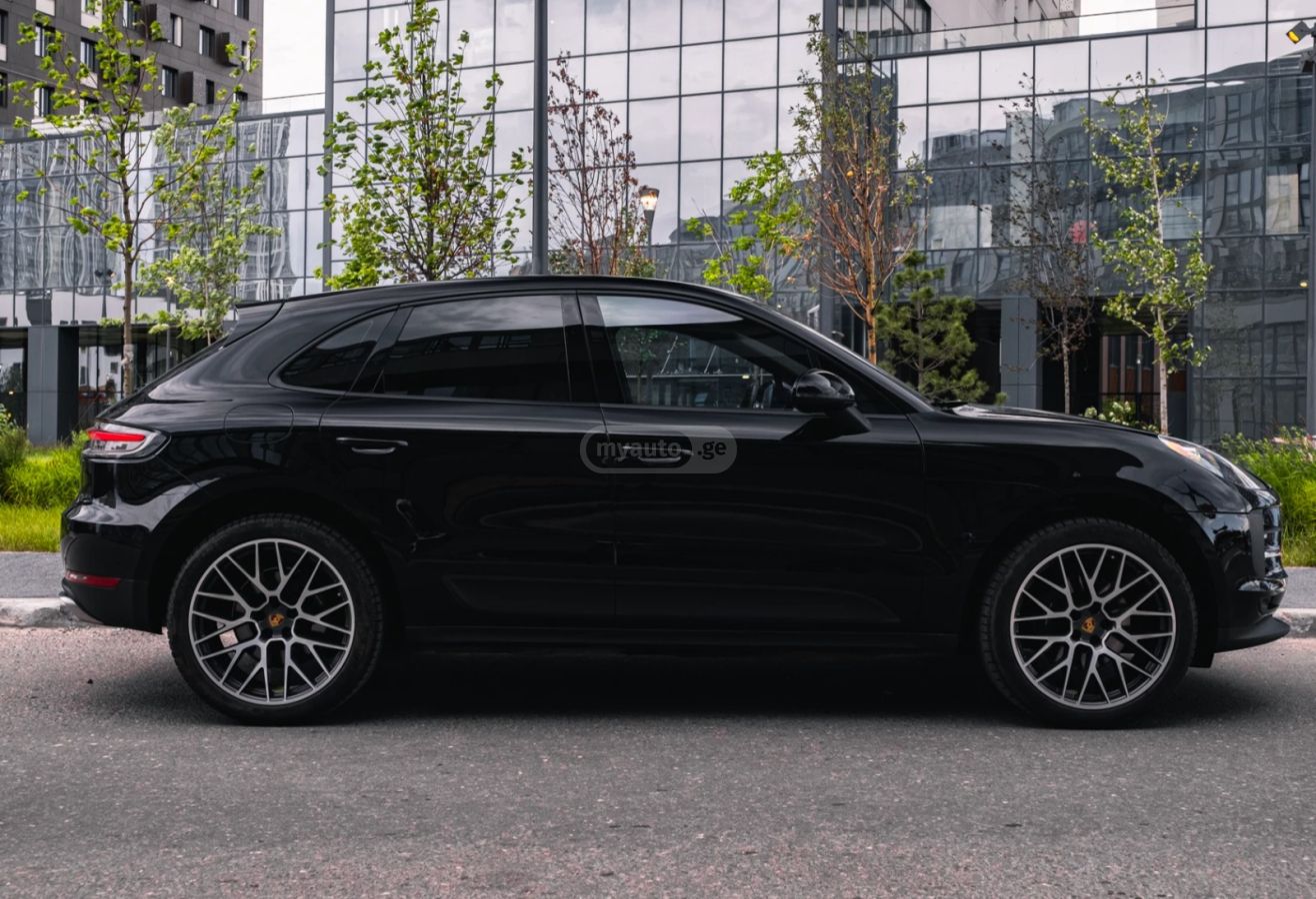 Porsche Macan 2021 — photo 2