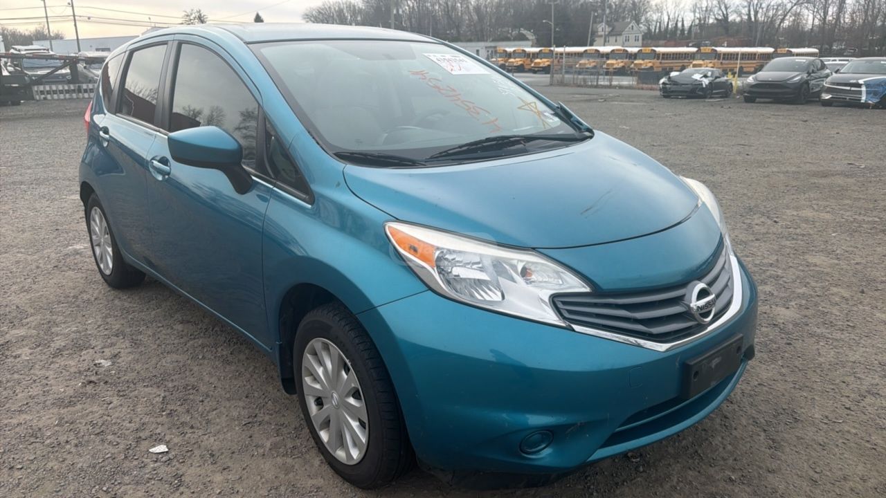 Nissan Versa