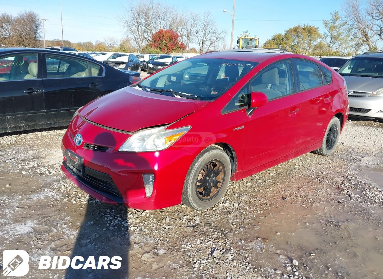 Toyota Prius 2014 — photo 2