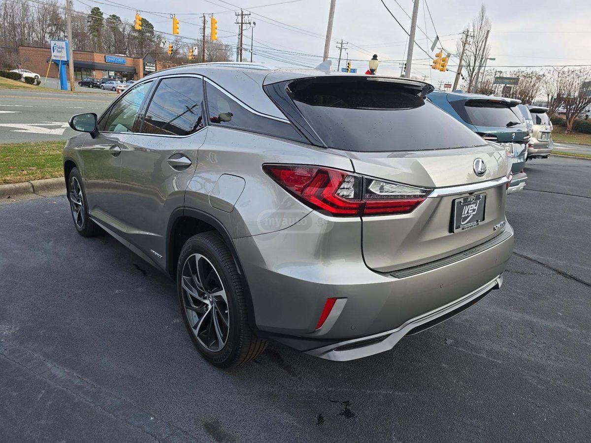 Lexus RX 450 2017 — photo 2