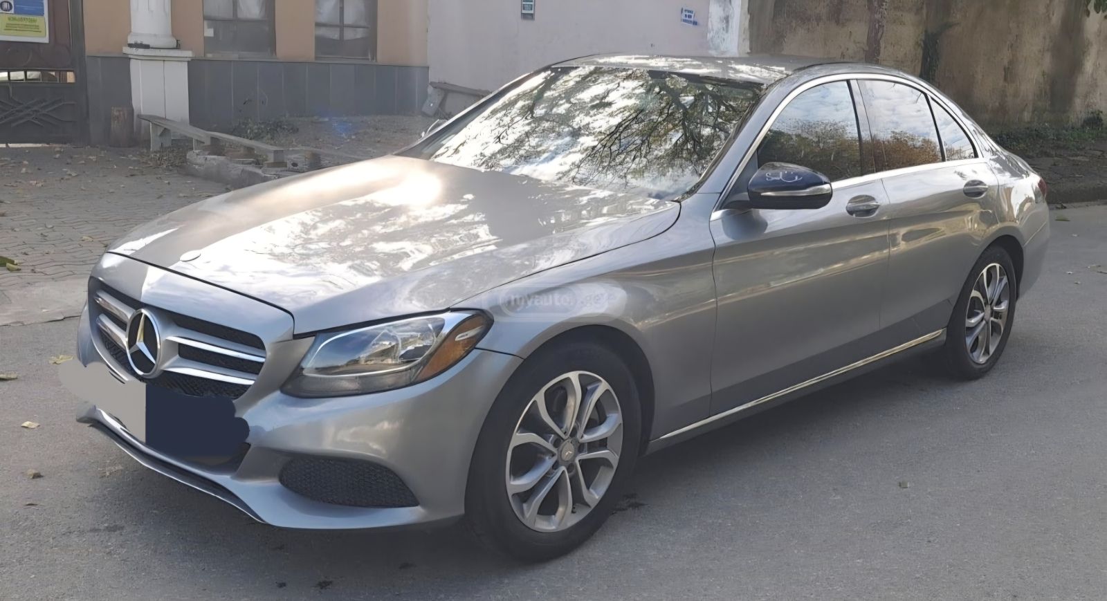 Mercedes-Benz C 300 2015 — photo 2