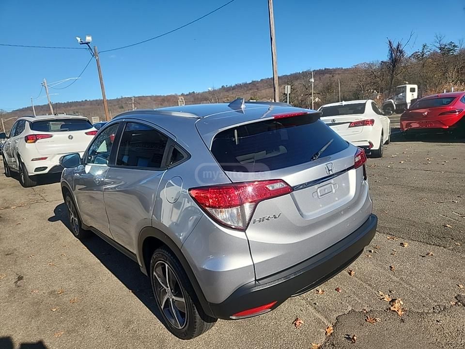Honda HR-V 2022 — photo 2